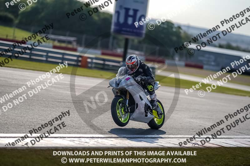 donington no limits trackday;donington park photographs;donington trackday photographs;no limits trackdays;peter wileman photography;trackday digital images;trackday photos
